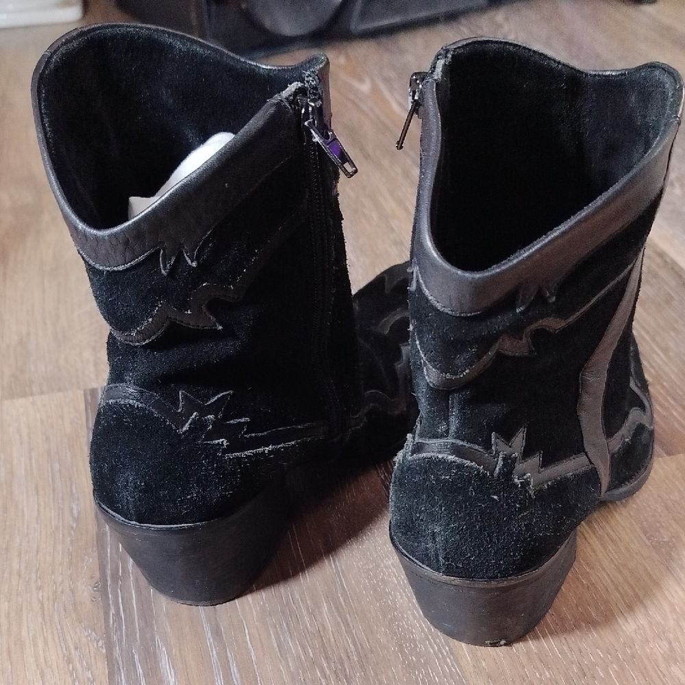 Reba Black Ankle Booties Western Style - Picture 6 of 8